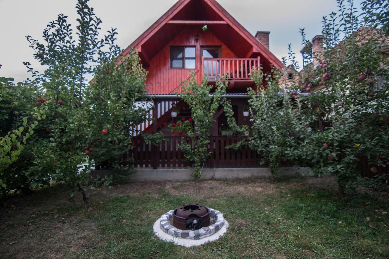 Hotel Dobra Haz Covasna Exterior foto